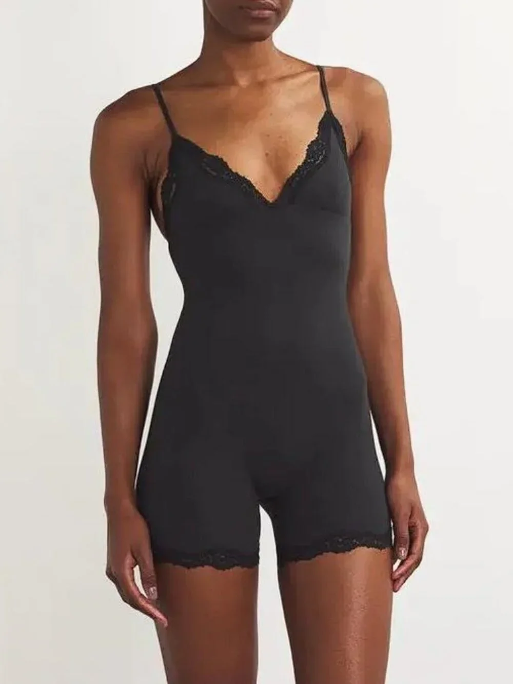 SKIMS Women's Fits Everybody Lace Triangle Onesie Size L in Onyx